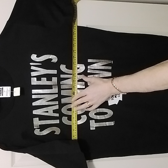Toronto Maple Leafs t shirt - Picture 5 of 6